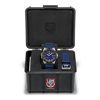 Pacific Diver: FORCE BLUE 44mm Watch - XS.3125.FB